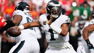 Philadelphia Eagles eclipse Kansas City Chiefs 20-17 in Super Bowl rematch Philadelphia Eagles eclipse Kansas City Chiefs 20-17 in Super Bowl rematch