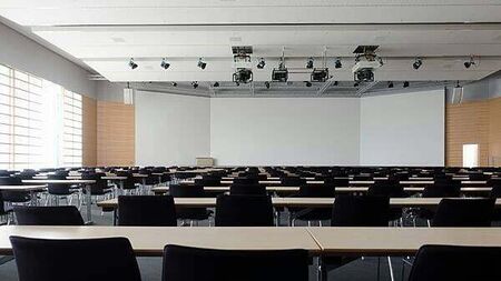 Permanent €500 cut to third-level student fees set to be included in Budget 2026