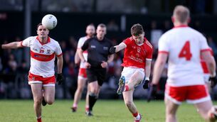 <p>Padraig Pearses's Declan Kenny slots over with Coolera/Strandhill's Aaron O'Boyle in pursuit in last year's Connacht SFC final. Picture: INPHO/John McVitty</p>