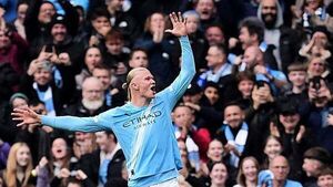 Erling Haaland scores twice as Manchester City beat Everton Erling Haaland scores twice as Manchester City beat Everton