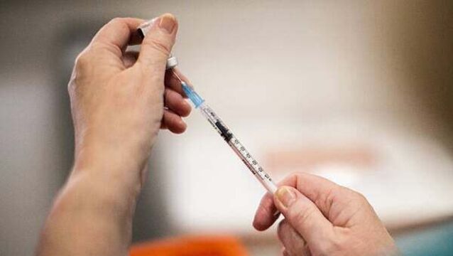 Doctors issue warning over hormone disorder Covid-19 vaccination risk