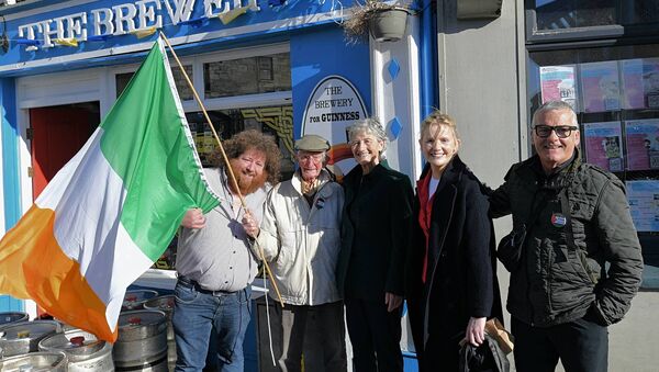 Catherine Connolly pictured with Matthew Donnellan, proprietor of The Brewery pub in Roscommon town, Padraig Stephens, Deputy Claire Kerrane and Gerard Kelly. Pics: Gerard O’Loughlin Catherine Connolly pictured with Matthew Donnellan, proprietor of The Brewery pub in Roscommon town, Padraig Stephens, Deputy Claire Kerrane and Gerard Kelly. Pics: Gerard O’Loughlin