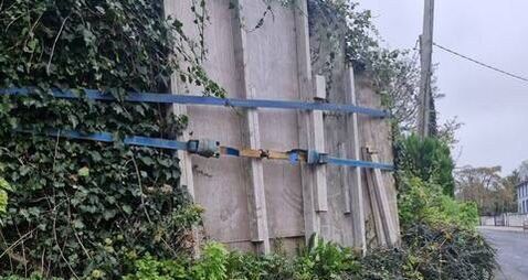 Damaged historic crypt could fall out onto footpath in County Roscommon village