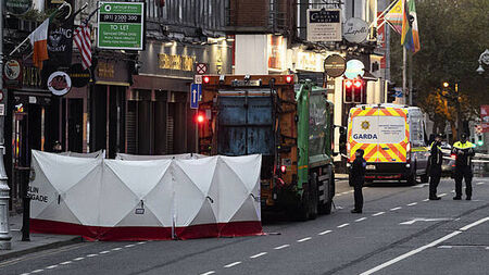 Pedestrian (30s) dies after being struck by a truck on Dame Street