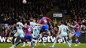 Crystal Palace back to winning ways as Brentford fail to fire Crystal Palace back to winning ways as Brentford fail to fire