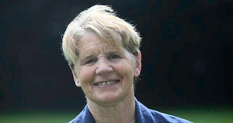 Lord Mayor of Dublin opens book of condolence for Sister Stan