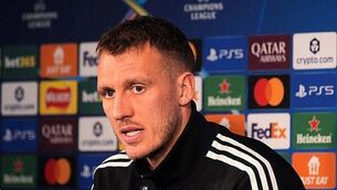 Arsenal cruise past Slavia Prague and set club clean sheet record Arsenal cruise past Slavia Prague and set club clean sheet record