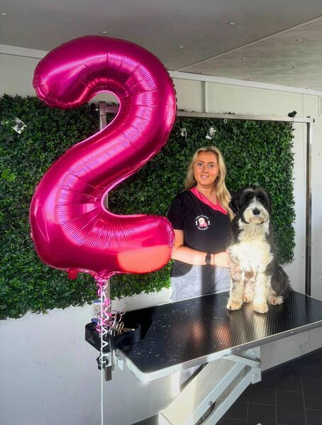 The Fluff Factory was recognised nationally this year when Nicole Rogers was nominated for Salon Based Dog Groomer of the Year at the prestigious National Pet Awards in Dublin. 