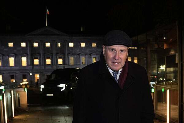 Yates refused to explain decision not to disclose media training to co-host