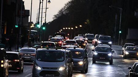 M50 traffic coming from Dublin Airport at a standstill due to taxi protest