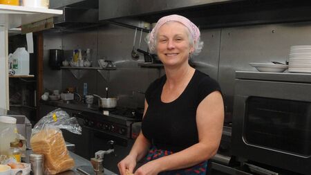County Roscommon cafe all set to serve up free Christmas dinners