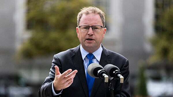 Proposal to allow private accommodation providers to hike rents for students receives criticism