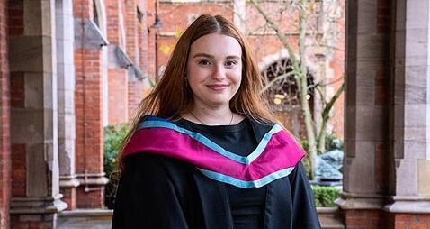Graduate with chronic illness says adapting study habits helped her top class