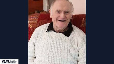 Teenage charity volunteers to carry coffin of 85-year-old to fulfil his dying wish