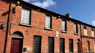 Scam calls: What are these +44 calls? Can I block them? Scam calls: What are these +44 calls? Can I block them?