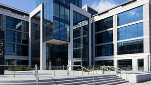 Man (20s) dies and four injured in car crash in Limerick Man (20s) dies and four injured in car crash in Limerick