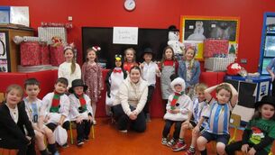 <p>Emma Dwyer with junior room children from Grange NS, Boyle at their Christmas performance of the 'The Greatest Snowman'. </p>
