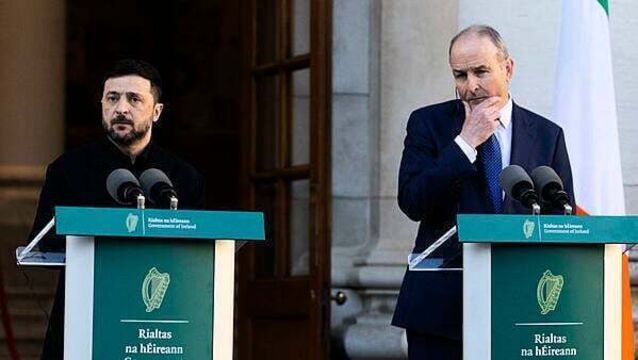 Taoiseach backs Defence Forces’ call not to shoot down drones during Zelenskiy visit