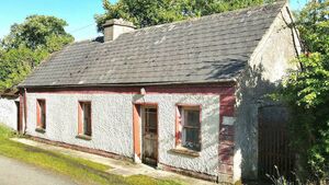 Derelict cottage with potential on the market in County Roscommon for €90,000