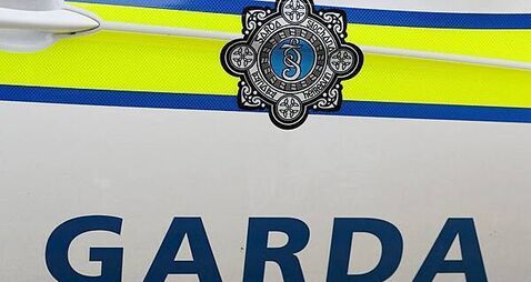 Man (30s) dies in three-vehicle collision in Co Longford