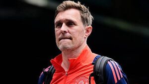 Darren Fletcher shrugs off talk of Man Utd job as he prepares team for Burnley