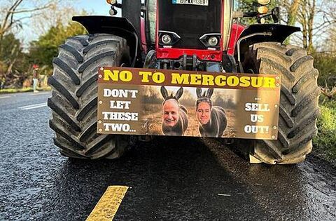 Farmers take part in rolling protest against Mercosur deal