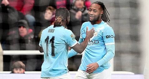 Man City put one foot in Carabao Cup final