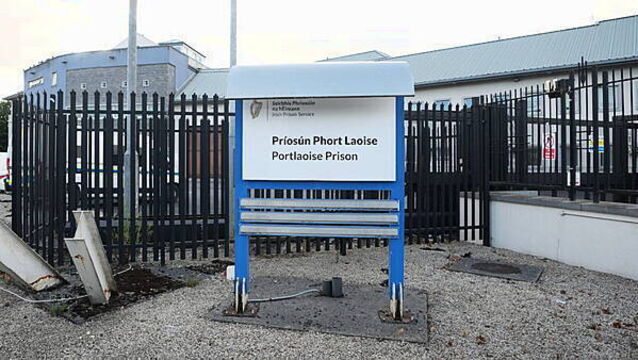 Prison guard who foiled escape attempt goes to court over Defence Force tribunal