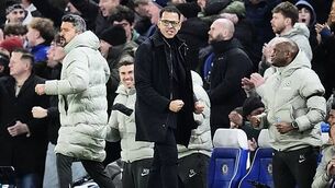 Gary Neville comments during Arsenal game trigger 576 complaints to Ofcom