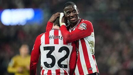 Turbulent week for Crystal Palace ends in defeat at Sunderland