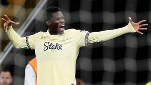 Thierno Barry on target as Everton dent Aston Villa’s Premier League title hopes