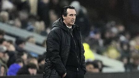 Unai Emery calls for perspective as Aston Villa miss chance to go second