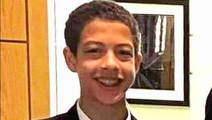 Couple sue fertility clinic over loss of embryos