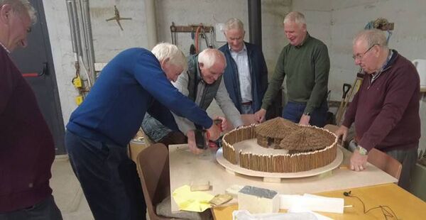Ballaghaderreen Men’s Shed members explore heritage and get hands on making a Crannog replica. This project was previously funded by Creative Roscommon open calls.