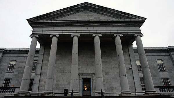 Ennis man who sent lewd images of himself to female addiction counsellor at 'high risk' of re-offending