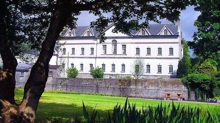 Works to address oil spill contamination at King House continue