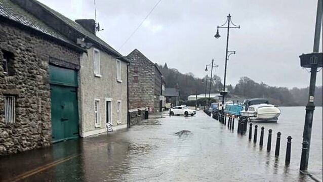 Storm Chandra: Kilkenny's river Barrow floods, water restored to north Dublin homes
