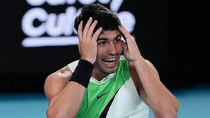 Jarrell Miller involved in bizarre incident as hairpiece comes off during fight