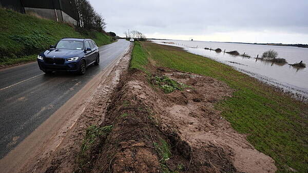 National Emergency Group meets to prepare for further flooding