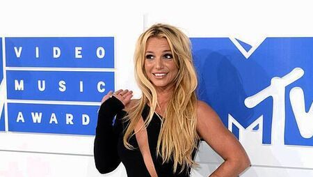 Britney Spears sells rights to her hit songs