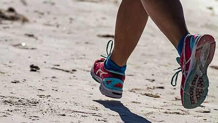 Dublin physio censured for poor record-keeping after runner’s pain found to be cancer