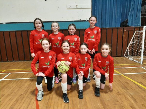 The Drum/Clonown/Monksland Community Games U-10 girls’ indoor soccer team are busy preparing for their upcoming Roscommon competition. On Saturday evening they hosted Moore for a friendly. This followed an away friendly vs Kiltoom Cam. 