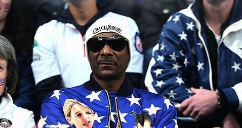 Snoop Dogg requests pre-match towel twirl as rapper makes debut Swansea visit