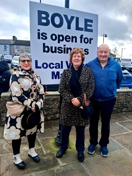 Finola Spellman, Peggy Keaveney and Joey Mulvihill at the rally in Boyle on Saturday afternoon in support of the planned Aldi development for the town. Pic: Noreen Gaffney 