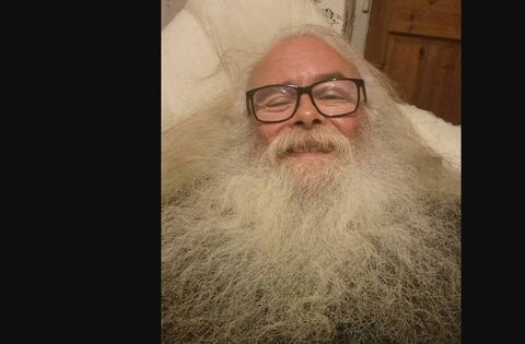 Shave, wax or dye fundraiser for new children’s hospice