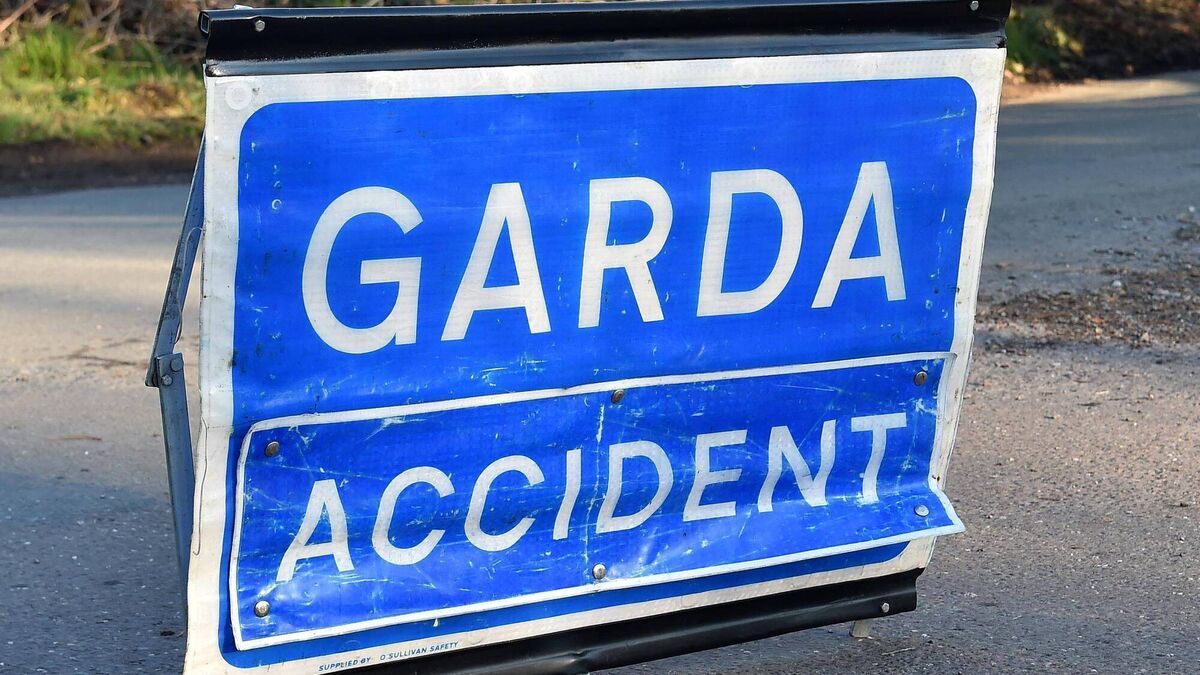Two drivers hospitalised after County Roscommon road traffic collision