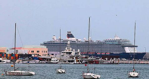 'We're not getting any information': Woman and mother stranded on cruise ship in Dubai