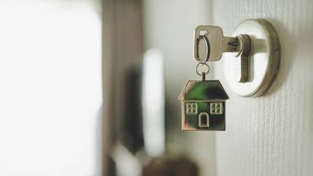 Payment for housing Ukrainian refugees to be wound down this year