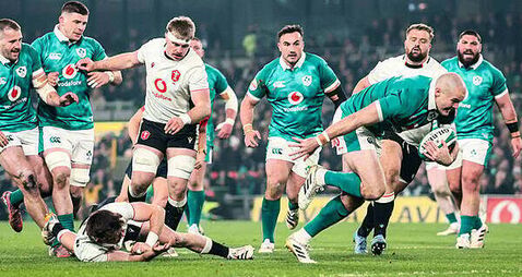 As it happened: Ireland battle for victory over Wales