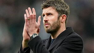 Anthony Cacace wins world super featherweight title in victory over James Dickens in Dublin